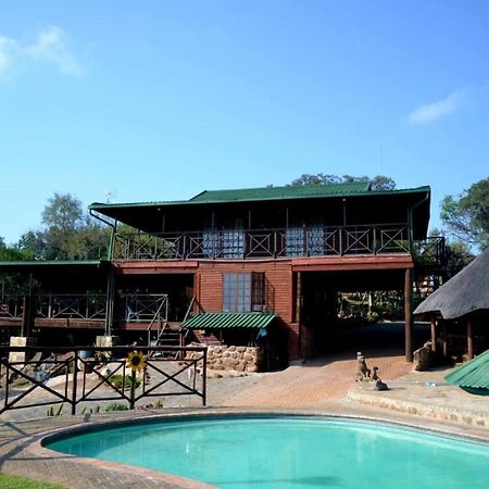 Thandabantu Game Lodge Roossenekal Экстерьер фото