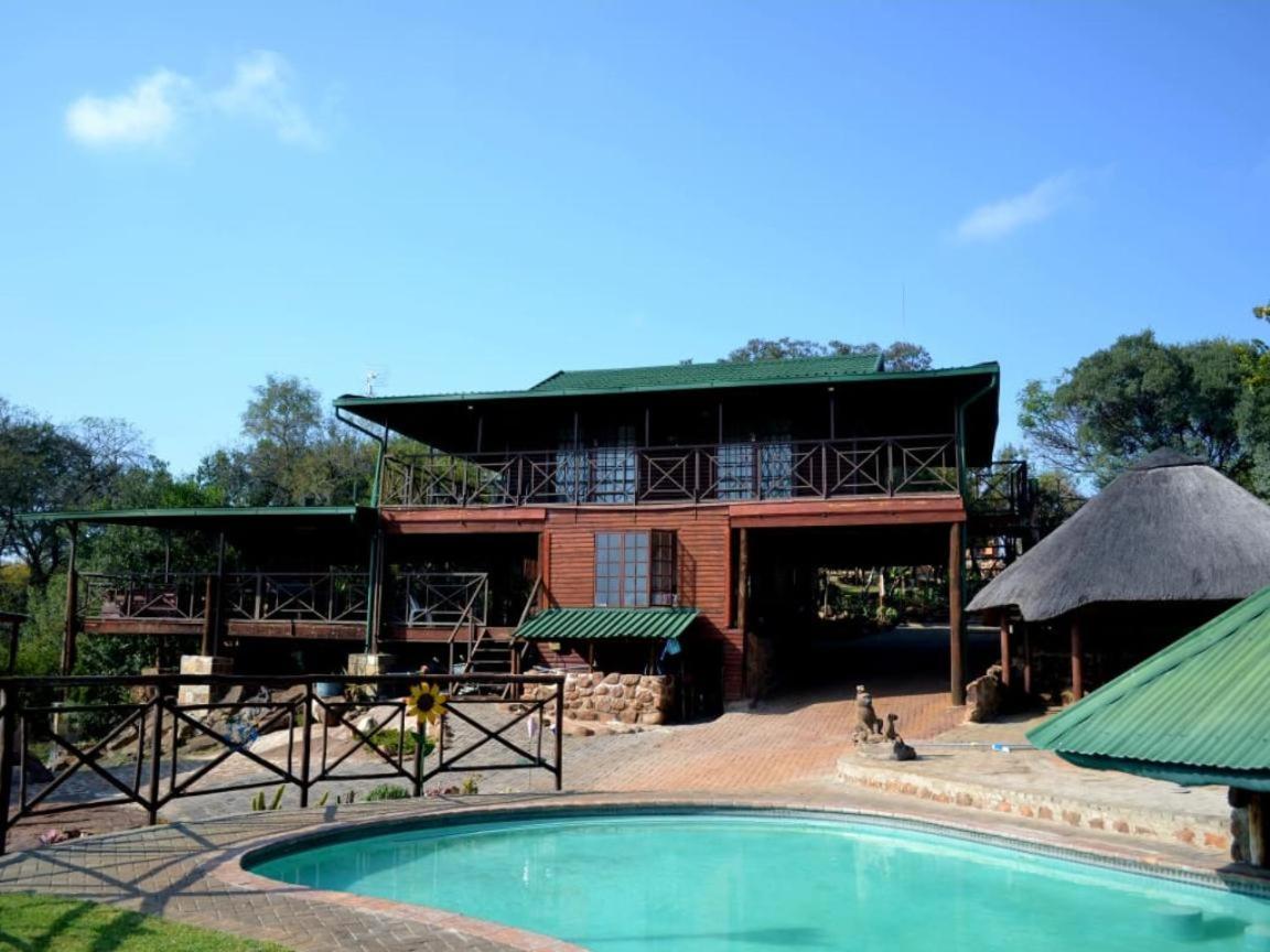 Thandabantu Game Lodge Roossenekal Экстерьер фото